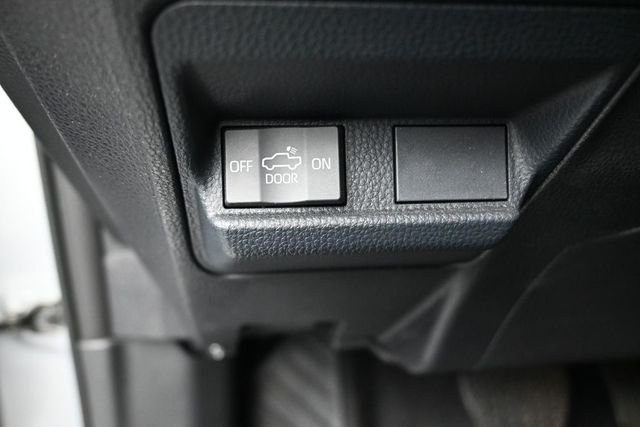 Used 2025 Silver Toyota SR5 image 16