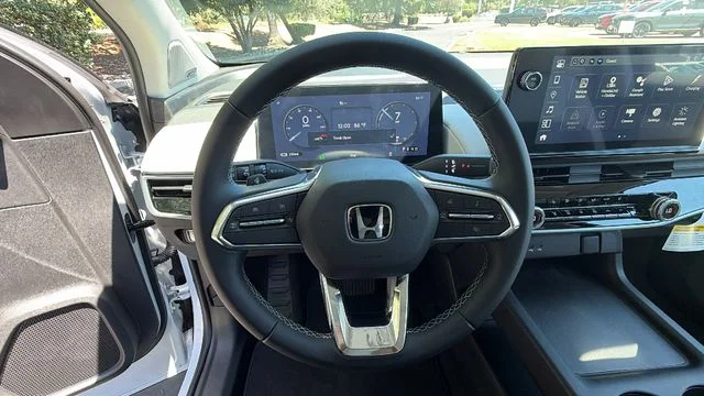 New 2026 Frostline White Pearl Honda 2WD Touring image 26
