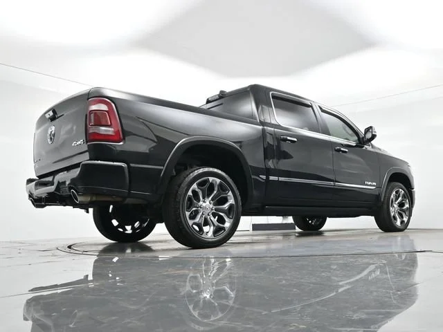 Used 2022 Diamond Black Cry Ram Limited image 28