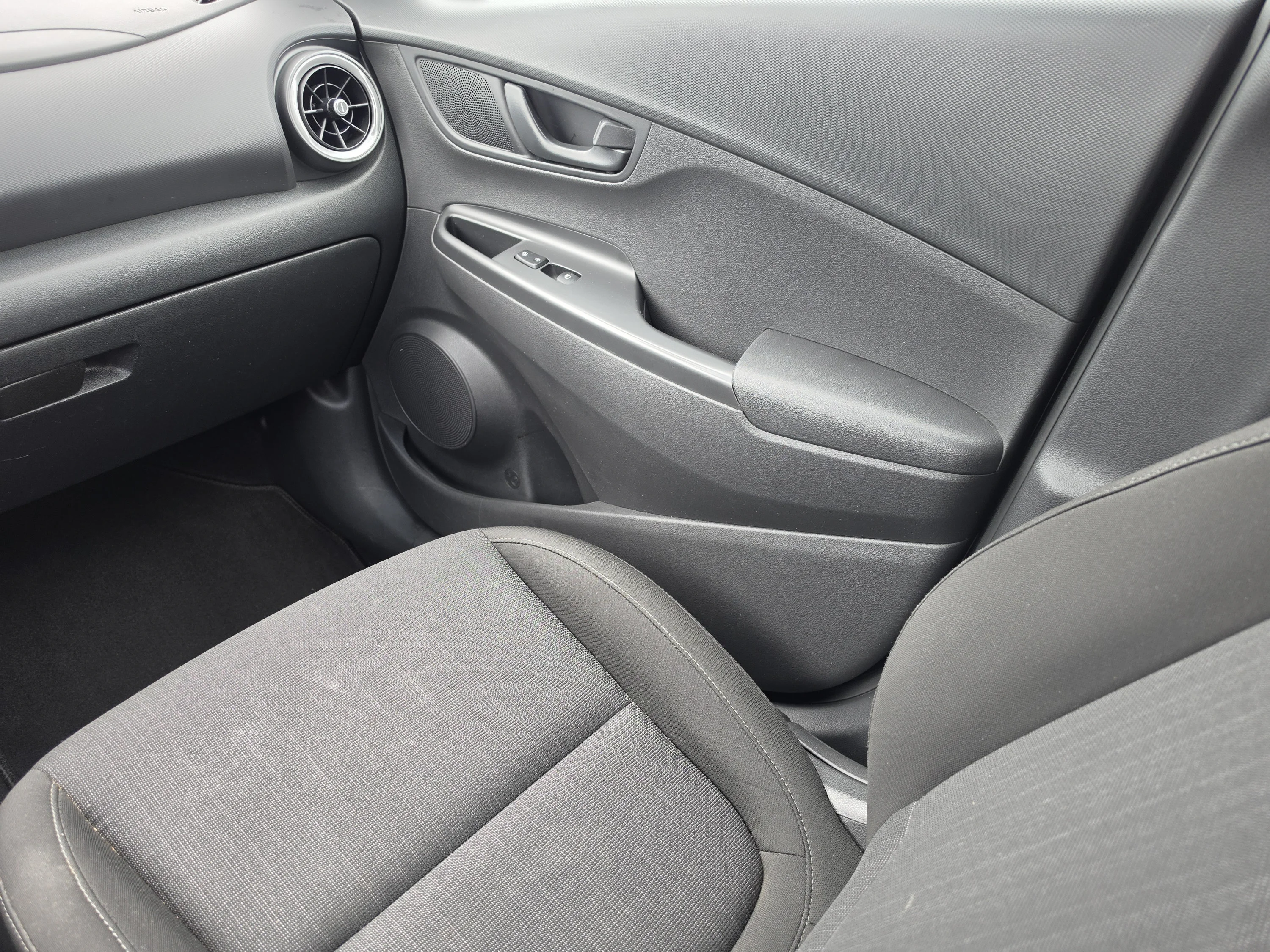 Used 2022 Thunder Gray Hyundai SEL image 20