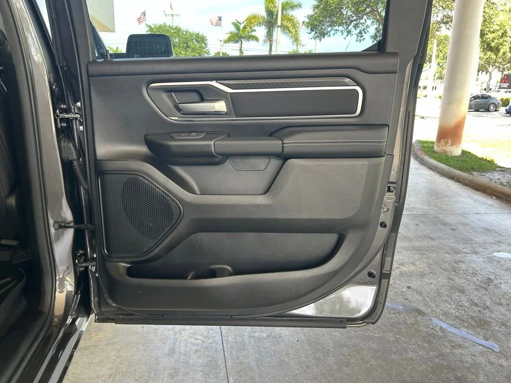 New 2026 Granite Crystal Metallic Clearcoat RAM Direct Connection 650 image 34