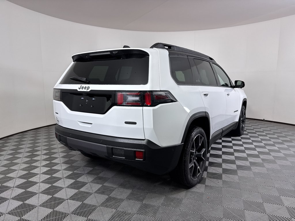 New 2026 Bright White Clear-Coat Exterior Paint Jeep Overland image 22