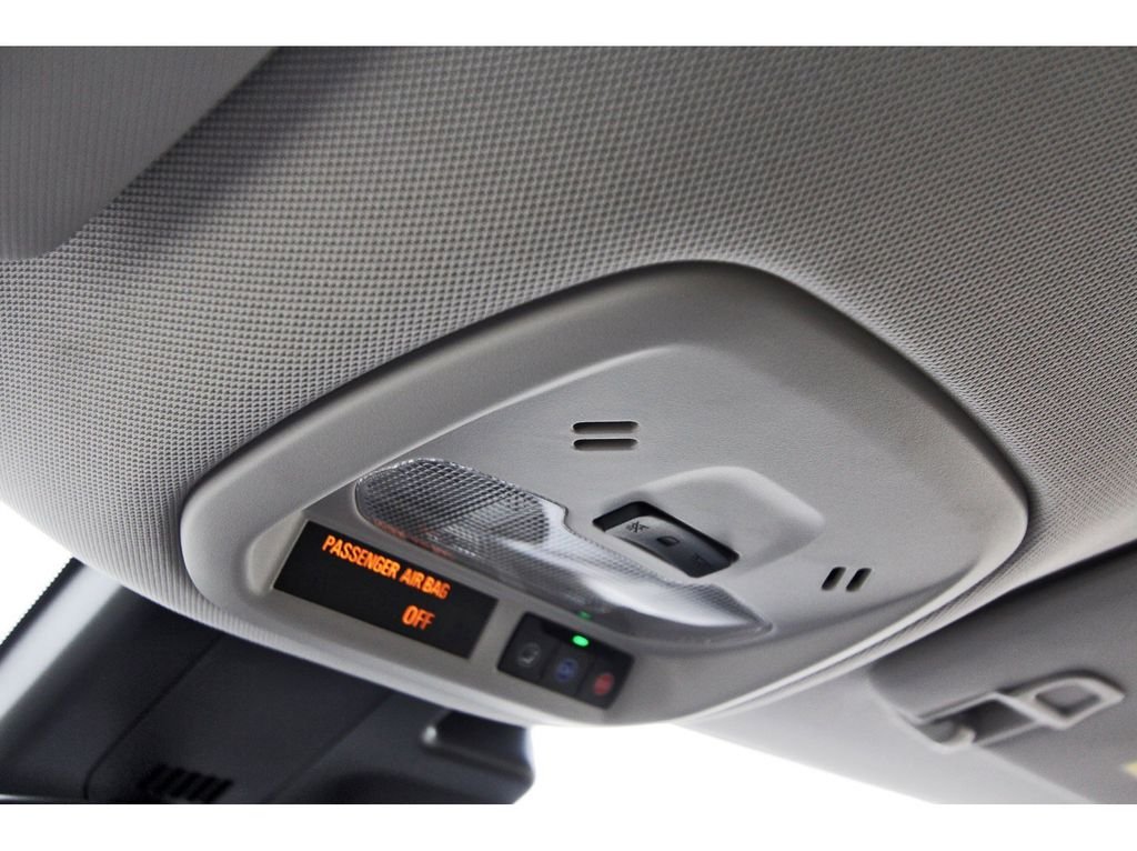 Used 2025 Gray Chevrolet LT image 23