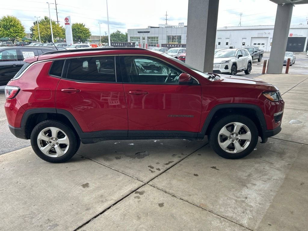 Used 2019 Jeep Compass Latitude with VIN 3C4NJDBB6KT597444 for sale in Miamisburg, OH