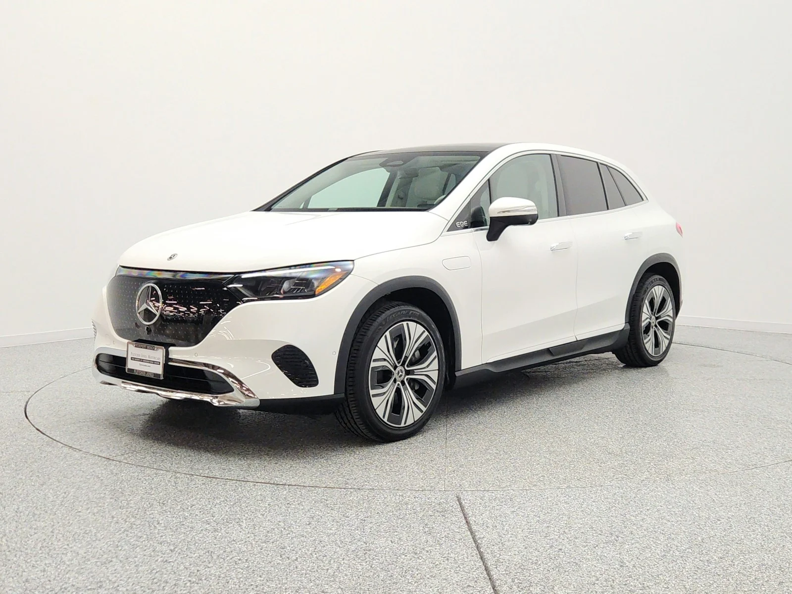 2023 Mercedes-Benz EQE SUV EQE 350 4MATIC's photo