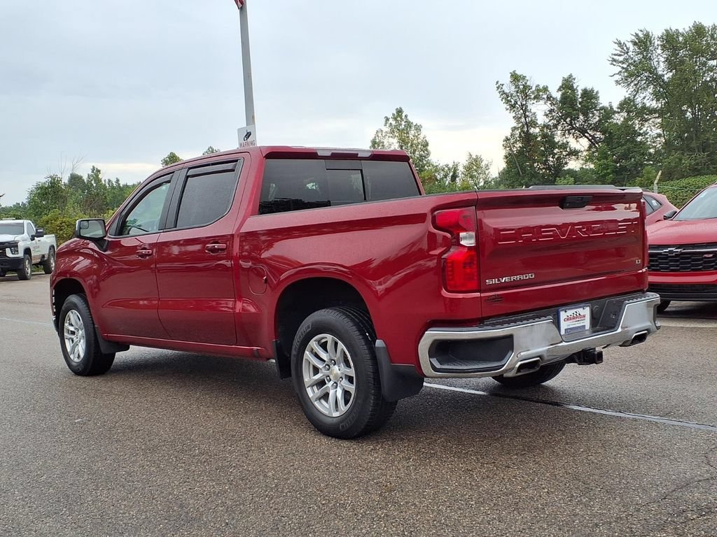Used 2019 CAJUN RED TINTCOAT Chevrolet LT image 6