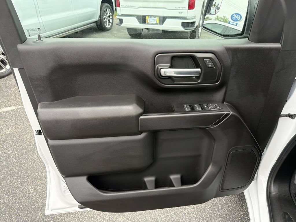 2026 Chevrolet Silverado 1500 Custom - Photo 12