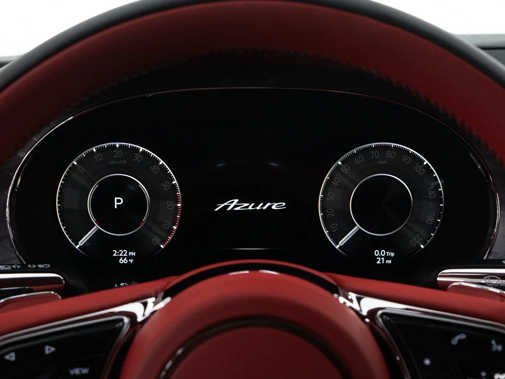 New 2026 Glacier White Bentley Azure image 33