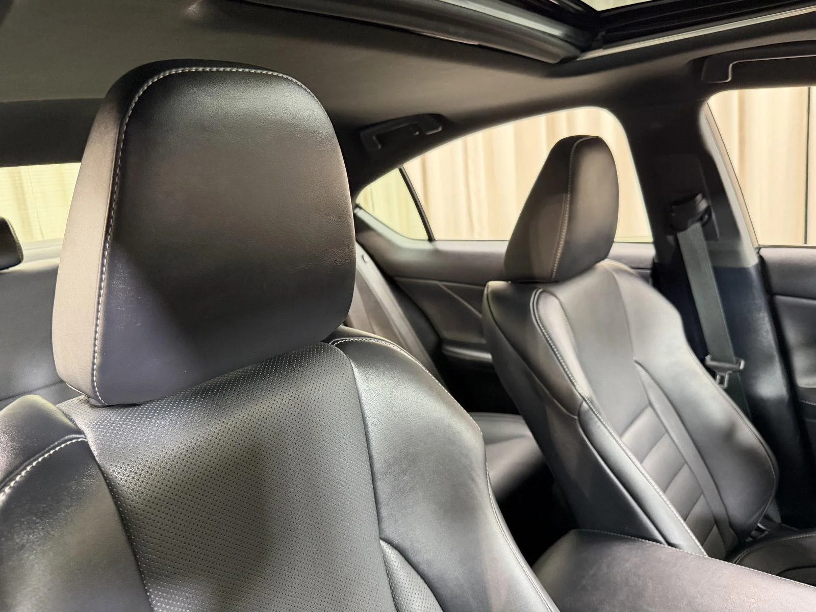 Used 2022 Silver Lexus 350 F SPORT image 41