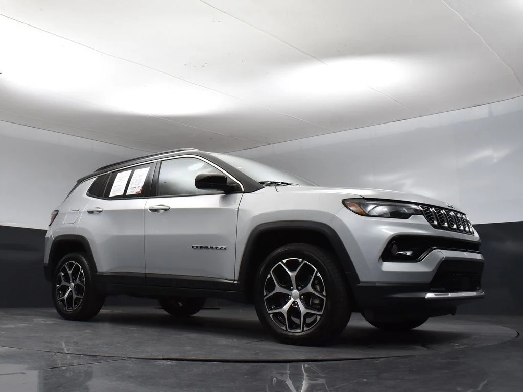 Certified Used 2024 Silver Jeep Limited image 32