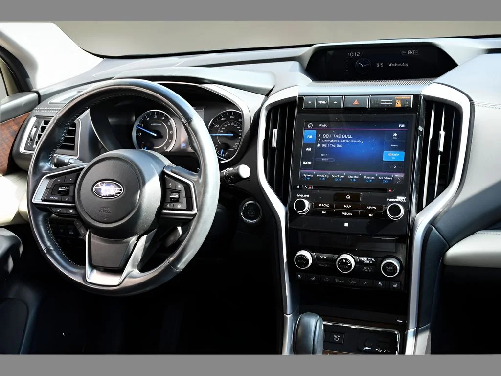 Used 2021 Ice Silver Metallic Subaru Touring image 19