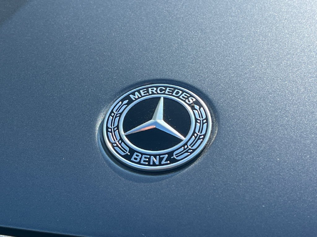 New 2026 Mountain Grey Metallic Mercedes-Benz GLA 250 image 31