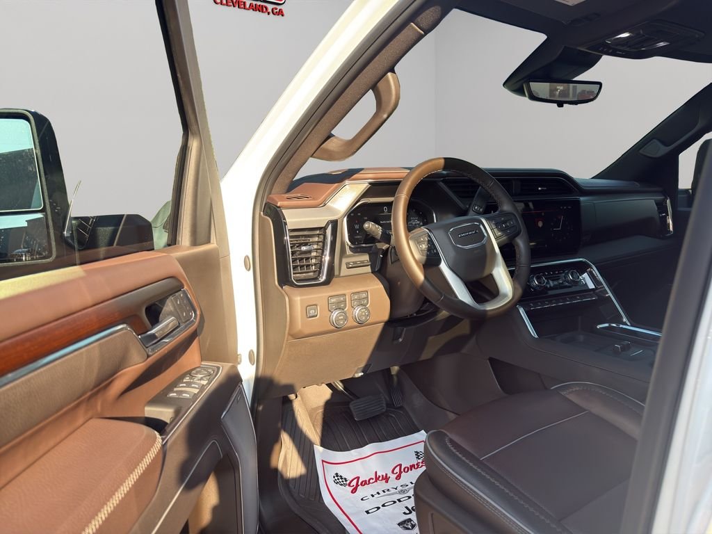 Used 2026 Summit White GMC Denali image 6