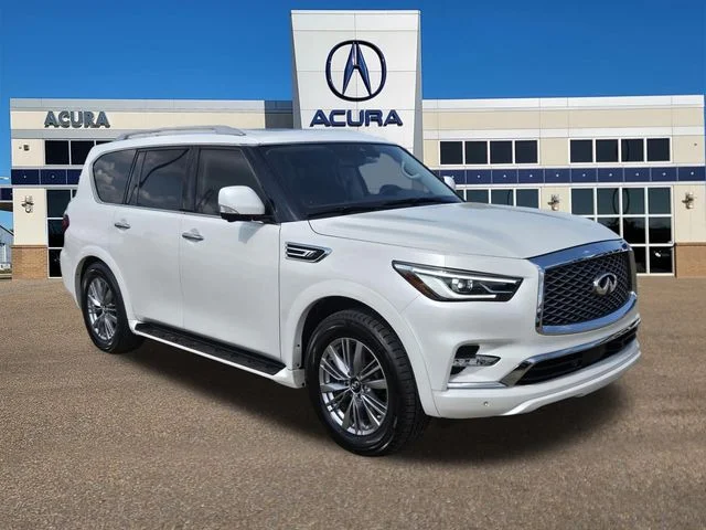 2021 INFINITI QX80 Luxe's photo