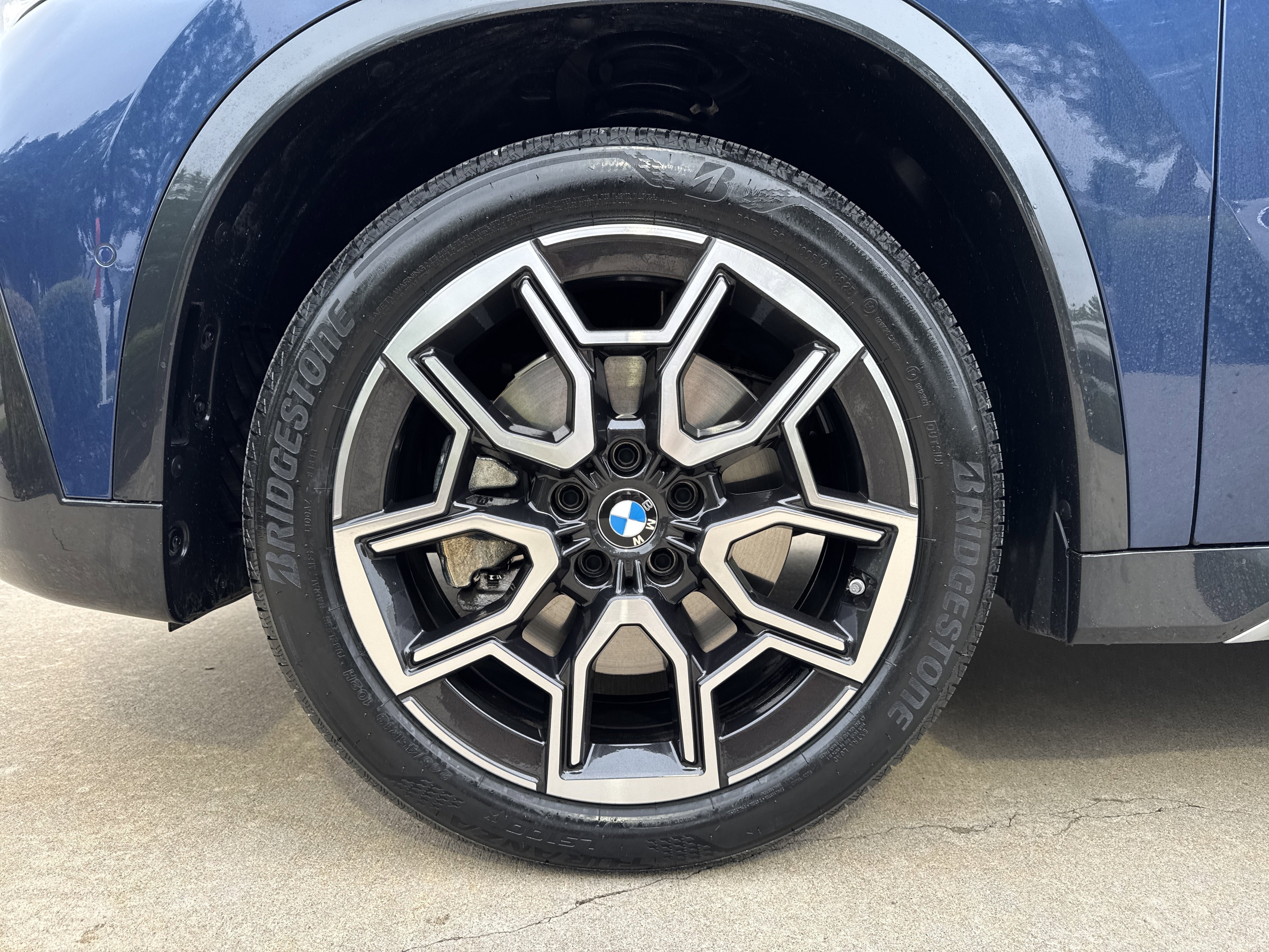 2025 BMW X1 28i - Photo 25