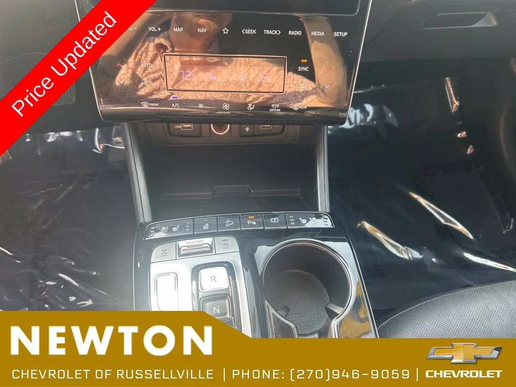 Used 2024 Shimmering Silver Hyundai Limited image 12