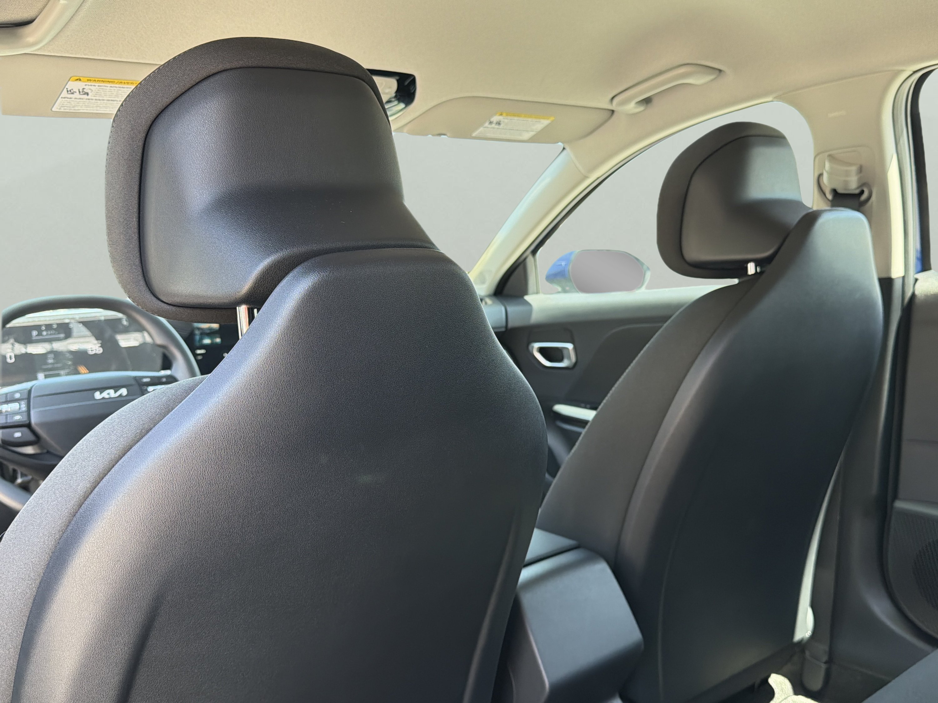 New 2026 Deep Sea Blue Kia LXS image 20