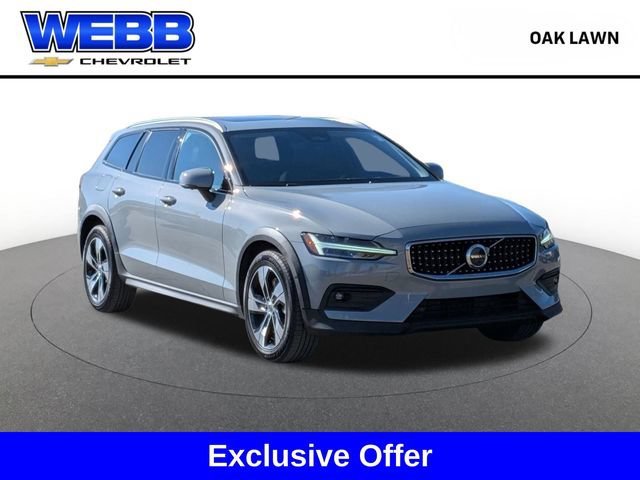 2025 Volvo V60 Cross Country