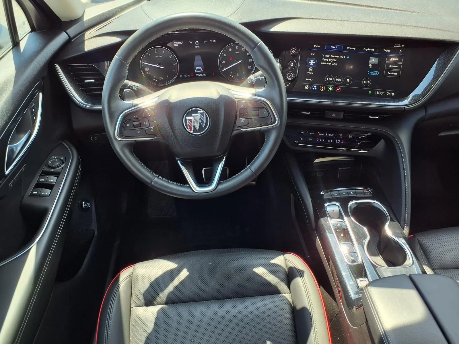 Used 2023 Summit White Buick Essence image 2