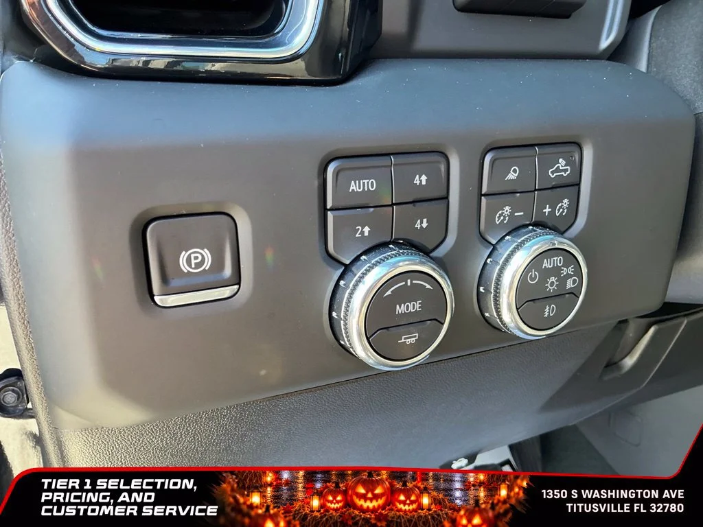Used 2025 Titanium Rush Metallic GMC Denali image 28