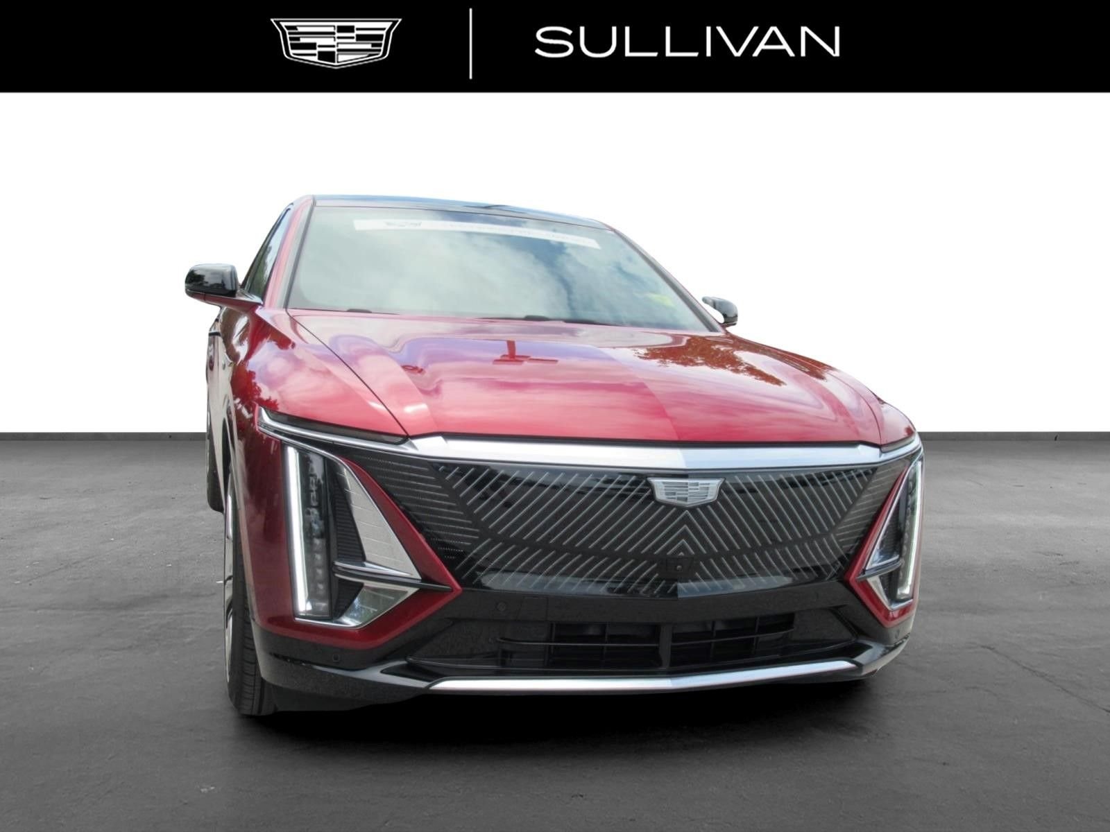 Used 2025 Red Cadillac Luxury image 3