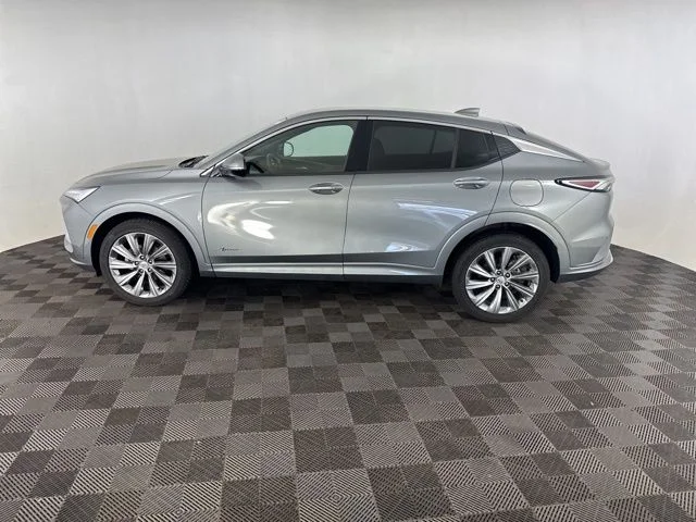 Used 2025 Gray Buick Avenir image 10