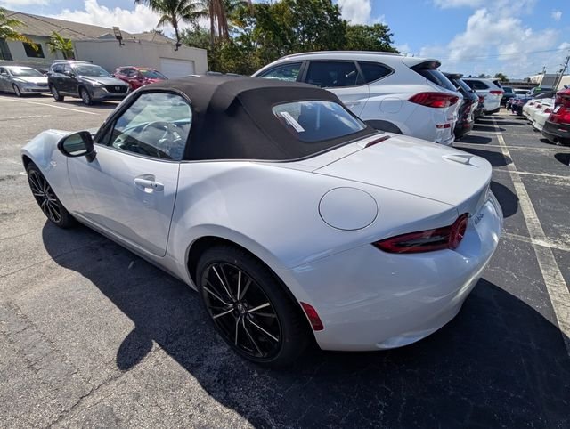 New 2026 Snowflake White Pearl Mazda Grand Touring image 7