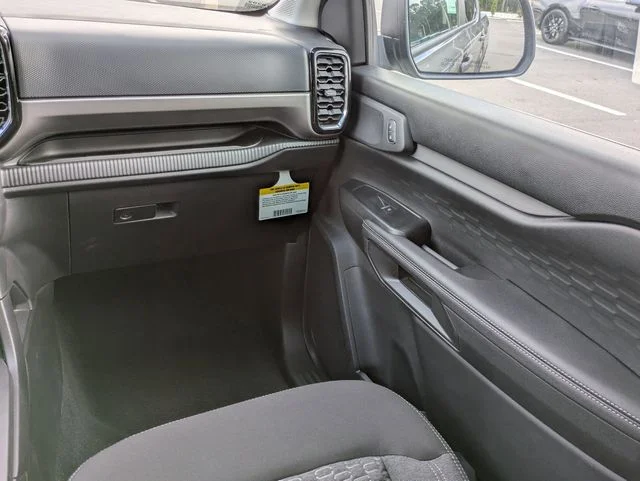 New 2026 Carbonized Gray Metallic Ford XLT image 17