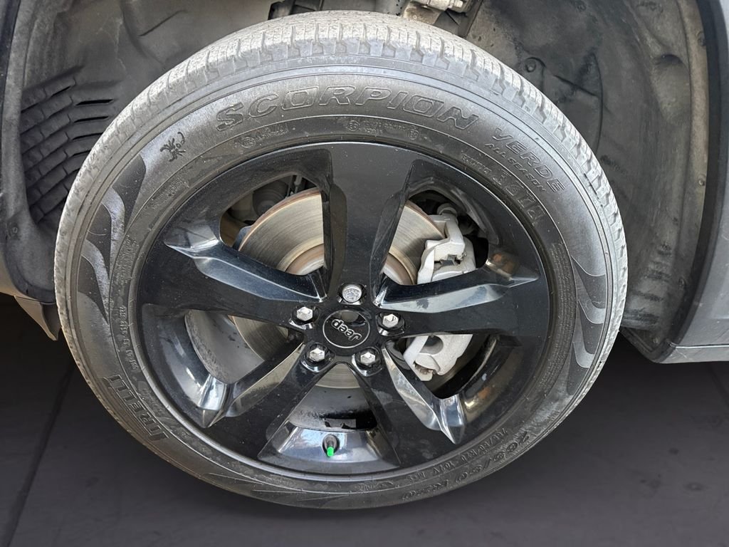 Used 2023 Orange Jeep Limited image 9