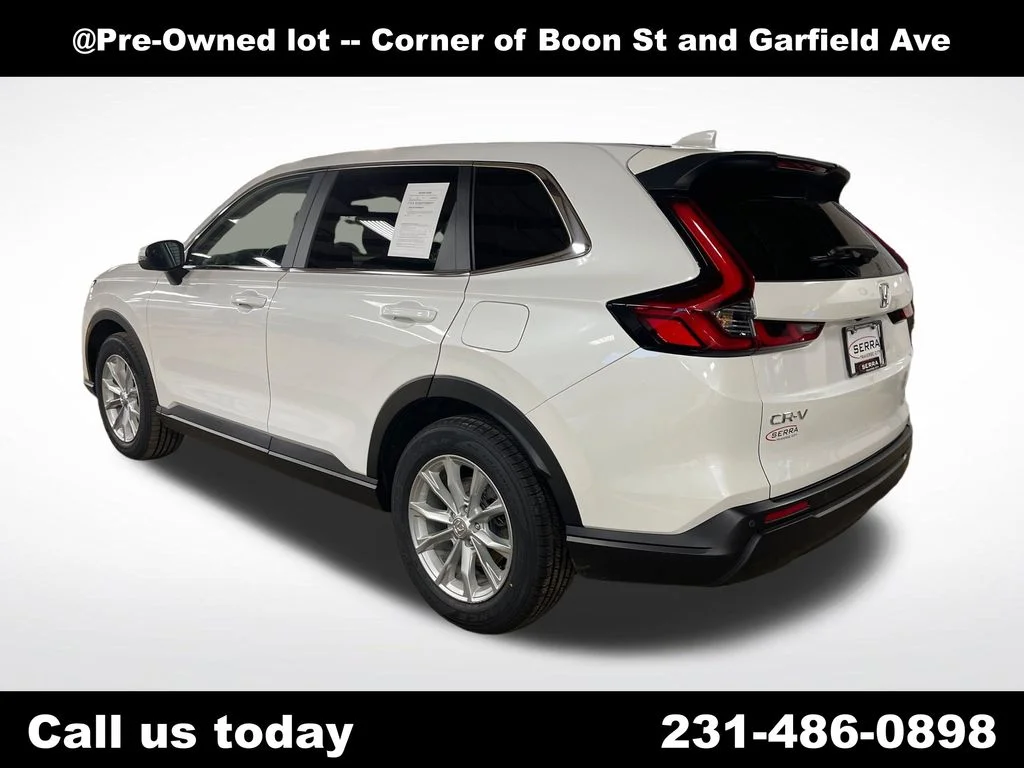 Used 2023  Honda EX-L image 3