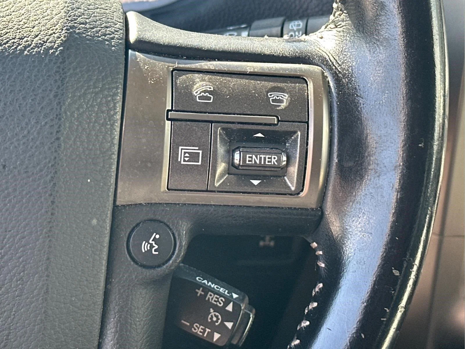 Used 2019 Nightfall Mica Lexus GX 460 Premium image 25