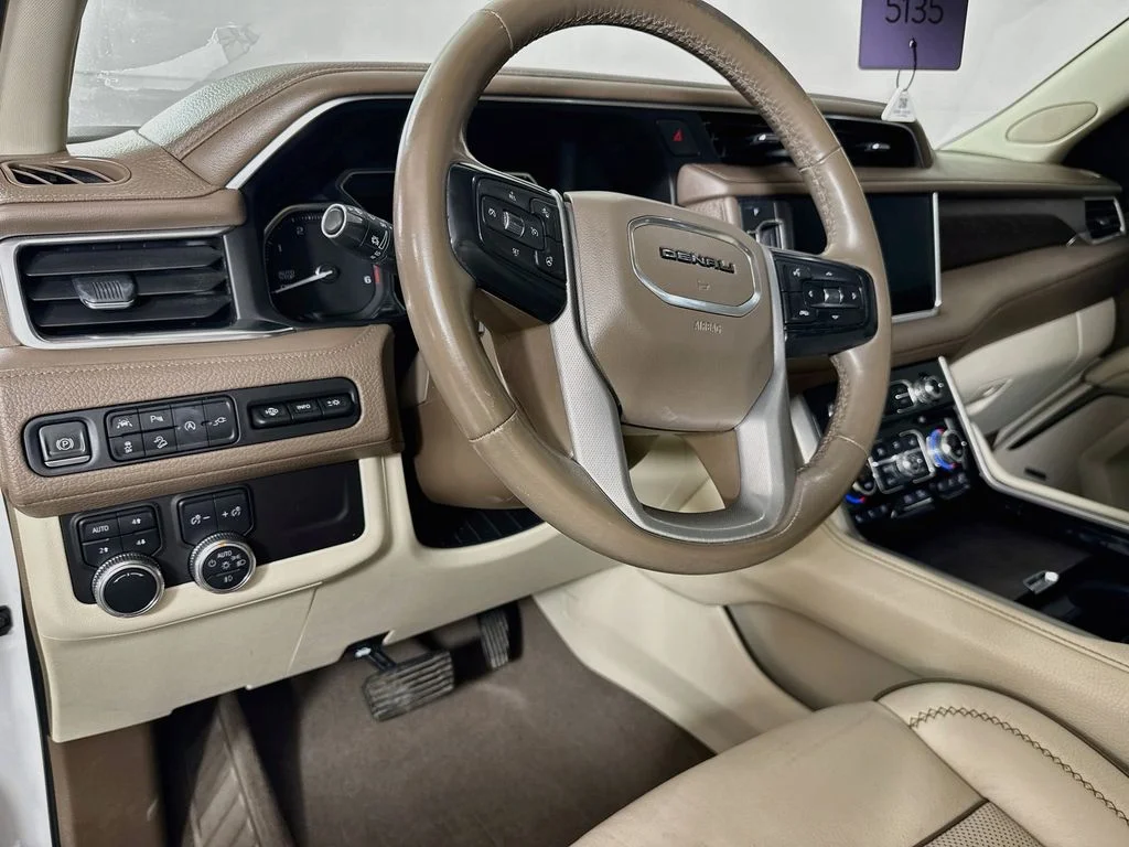 Used 2021 White Frost GMC Denali image 10