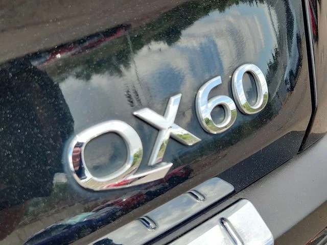 Certified Used 2023 Mineral INFINITI LUXE image 22