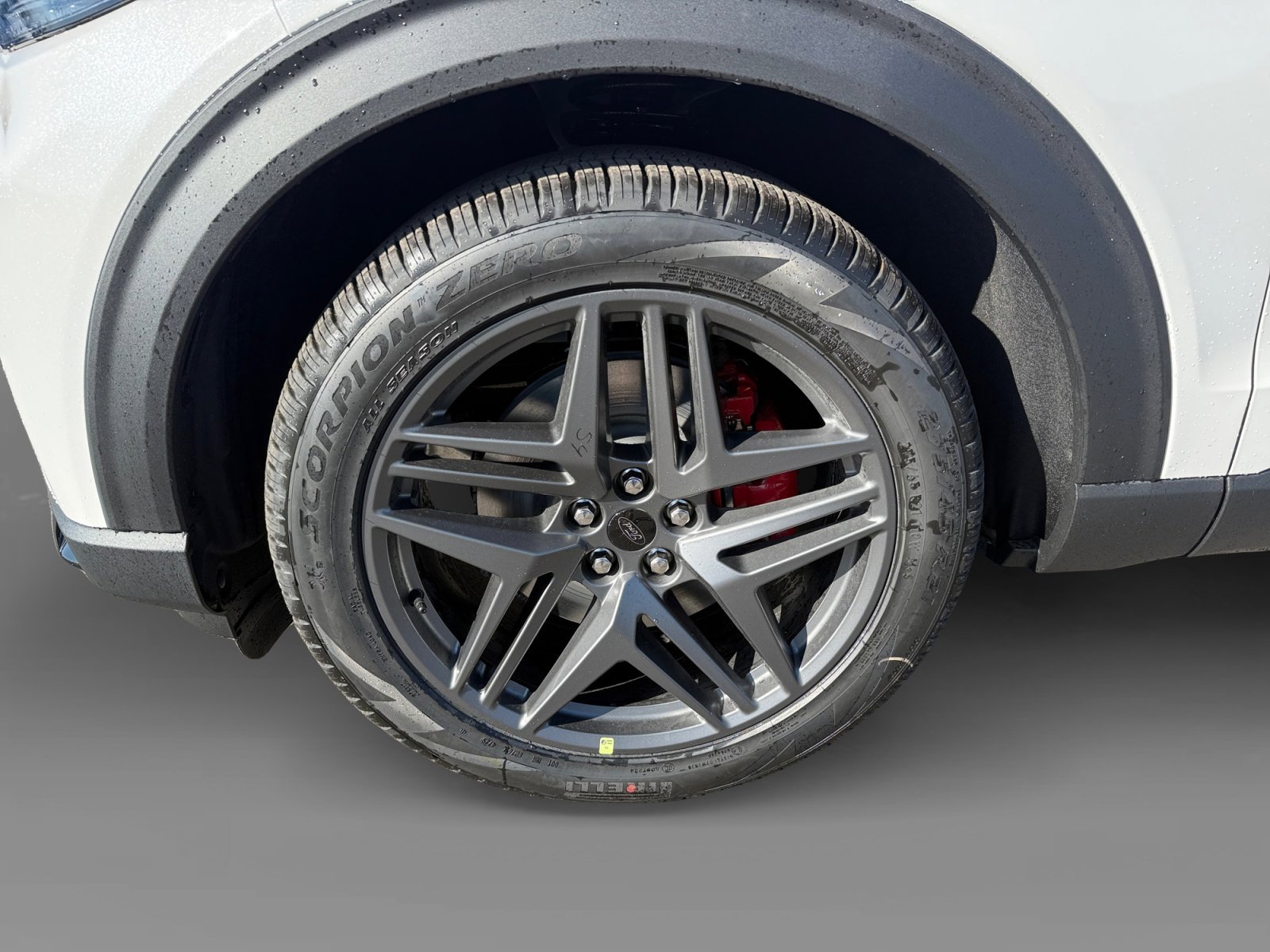 New 2026 Star White Metallic Tri-Coat Ford ST image 9