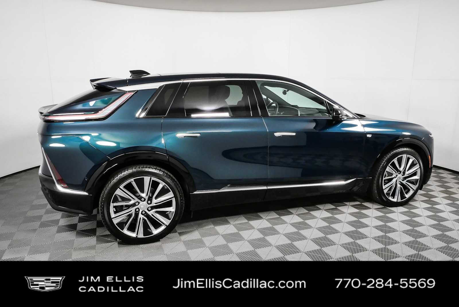 Used 2025 Cadillac LYRIQ Luxury 3 with VIN 1GYKPTRL6SZ305577 for sale in Atlanta, GA