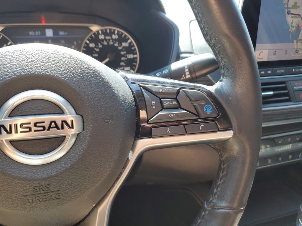Used 2022 Gray Nissan 2.5 SL image 22