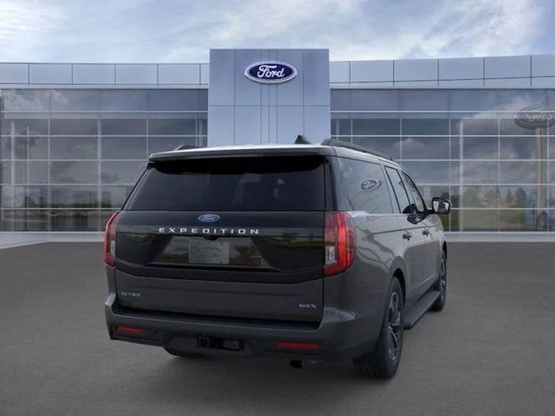 New 2026 Dark Matter Gray Metallic Ford MAX Active image 8