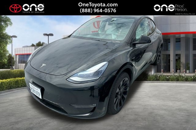 Used 2023 Black Tesla Long Range image 1