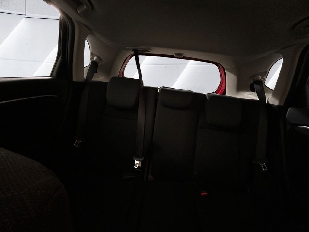 Used 2016  Honda EX image 18
