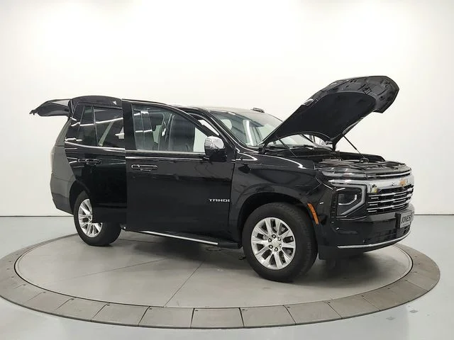 Used 2025 Black Chevrolet Premier image 9