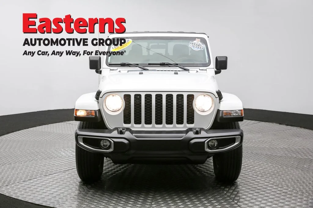 Used 2023 White Jeep Sport image 2