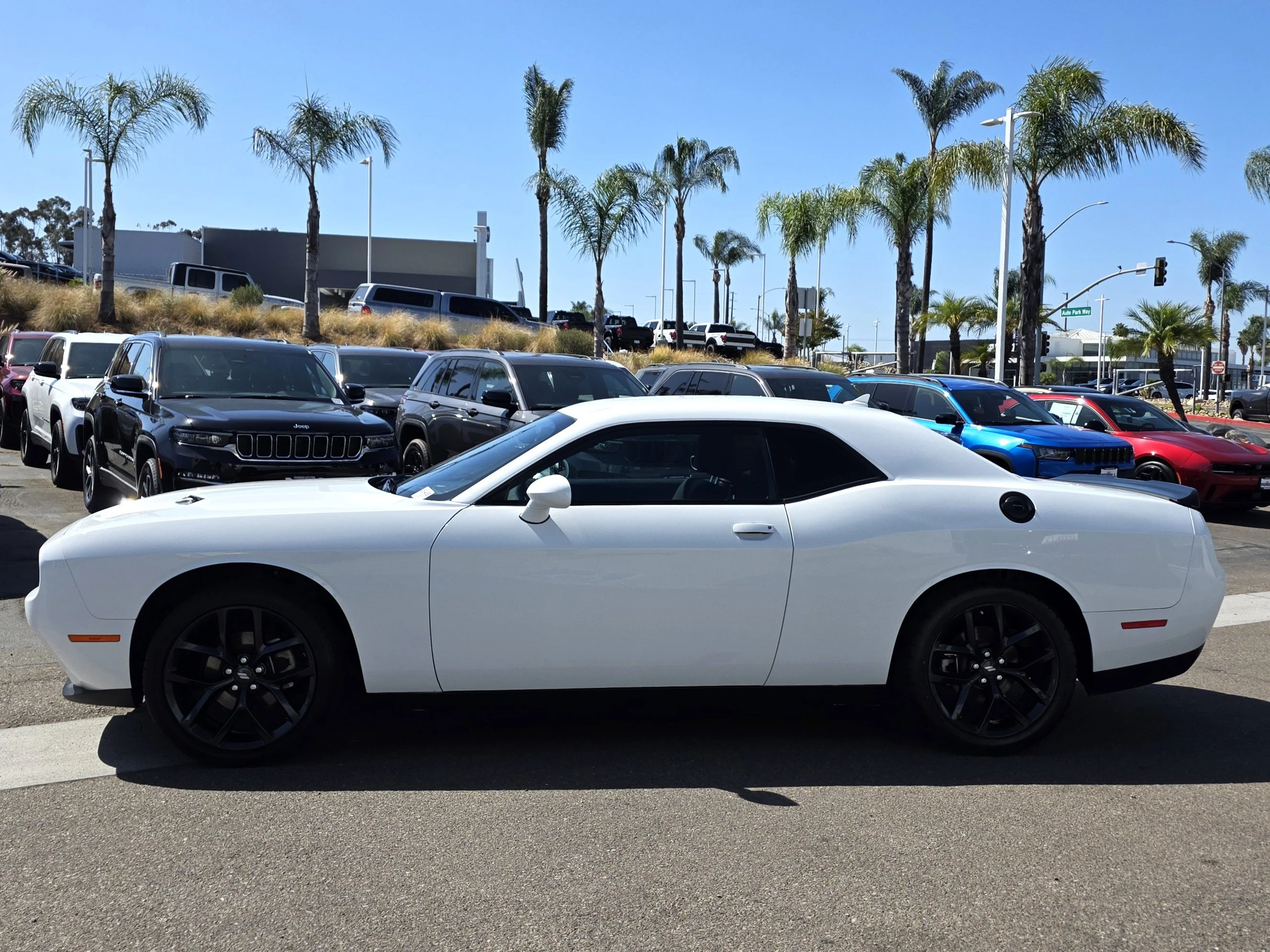 Certified Used 2022 White Dodge SXT image 2