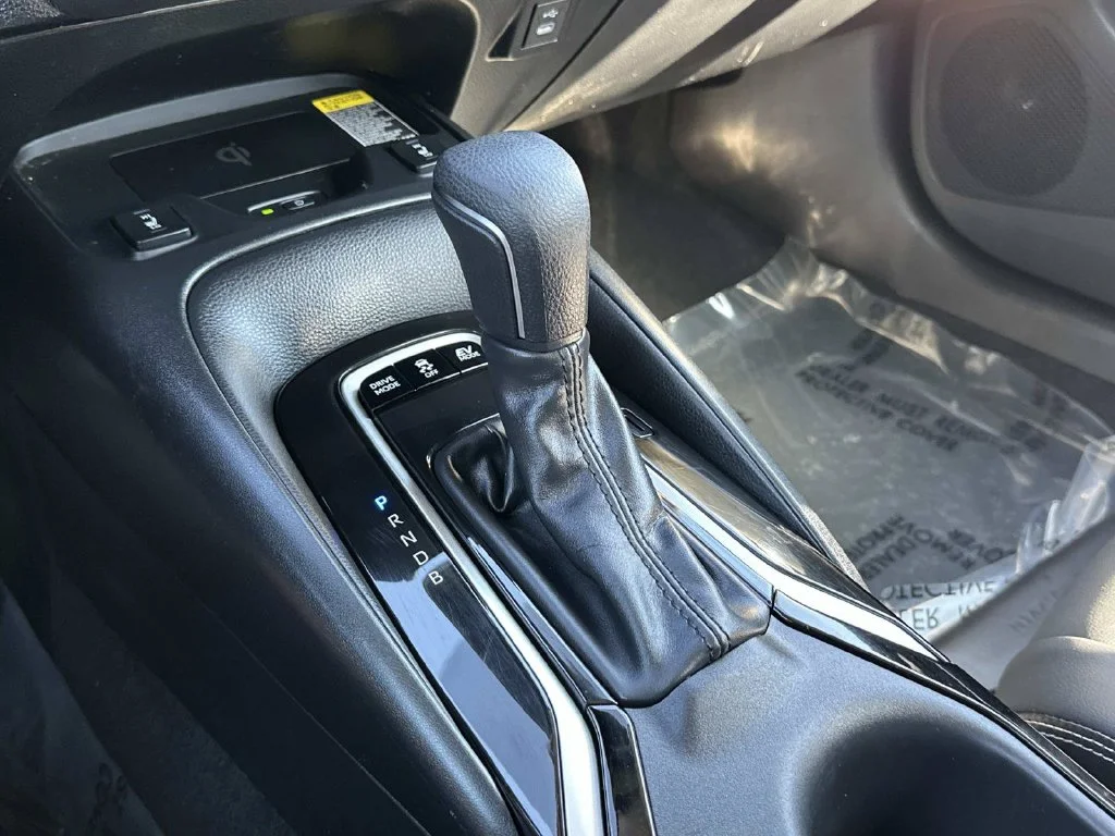 Certified Used 2025  Toyota XLE image 44