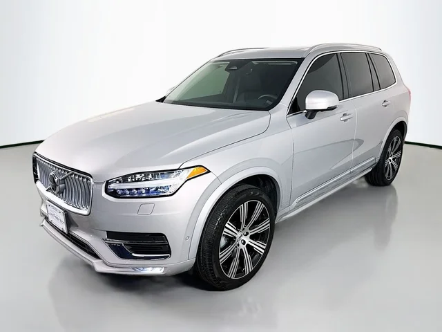 2024 Volvo XC90 B6 Plus Bright Theme 6-Seater