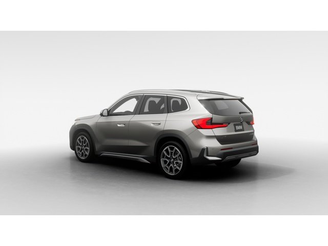 New 2026 Space Silver Metallic BMW xDrive28i image 2