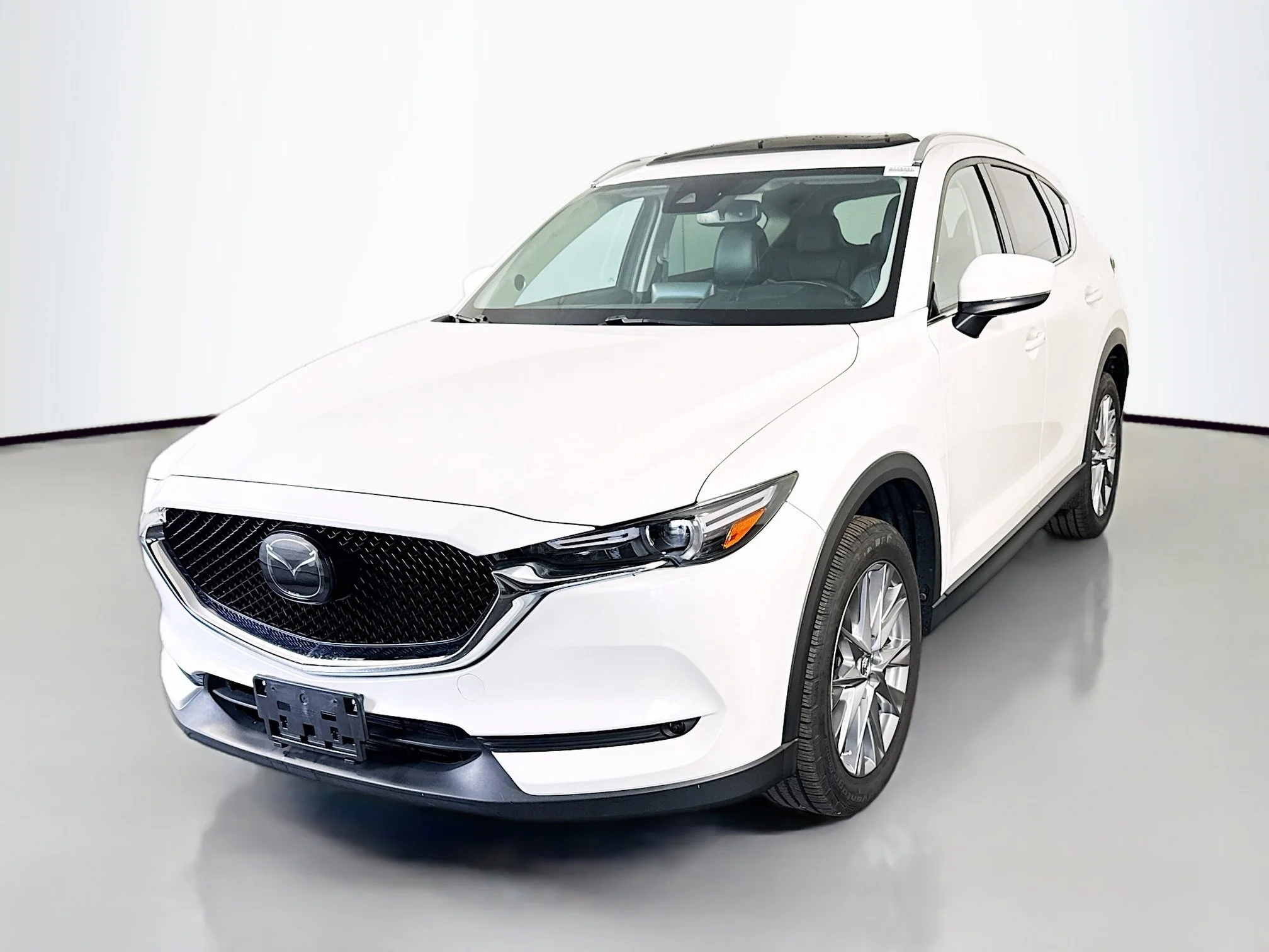Used 2020 Snowflake White Pearl Mica Mazda Grand Touring Reserve image 3