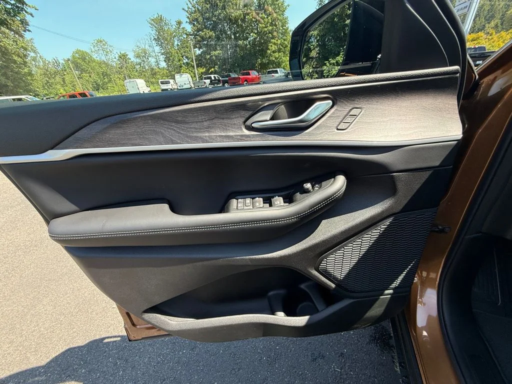 New 2026 Brown Jeep Limited image 12