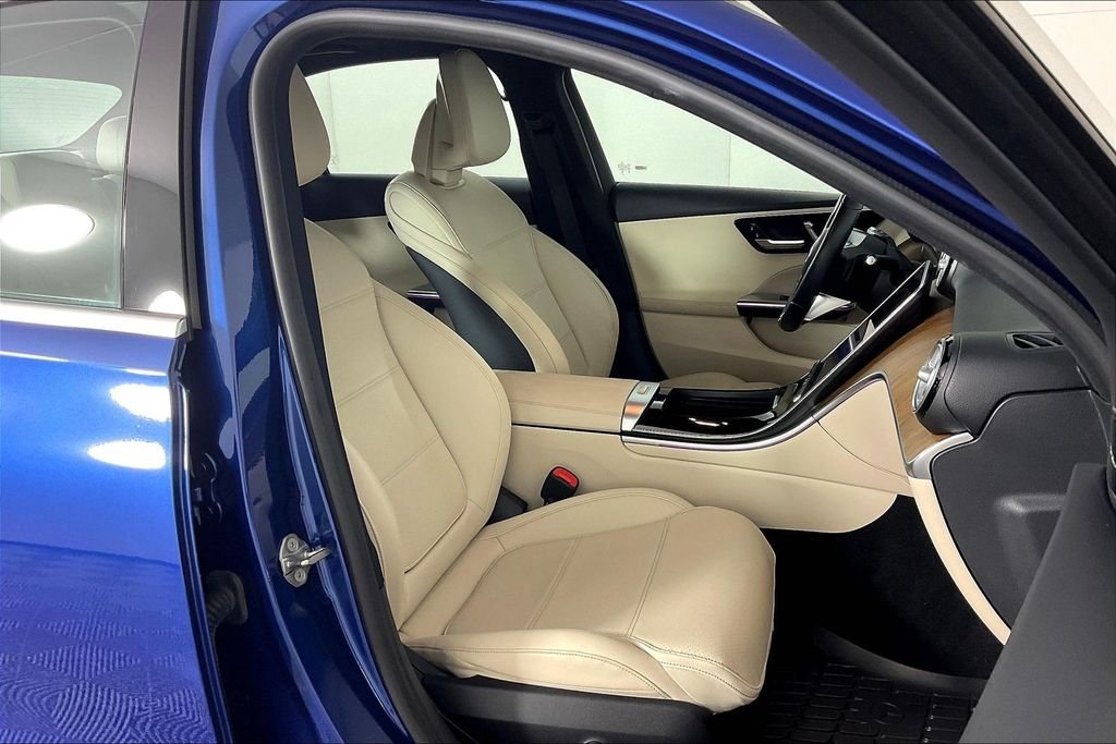 2023 Mercedes-Benz C-Class Sedan C 300 - Photo 7