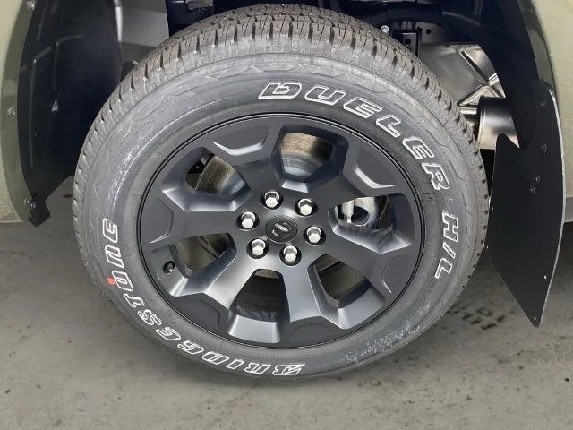 New 2026 Tank Ram BIG HORN CREW CAB 4X4 5