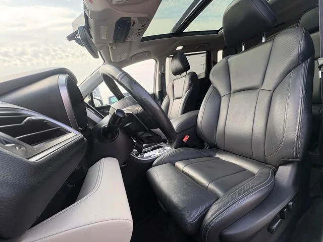 Used 2022 Silver Subaru Limited image 13